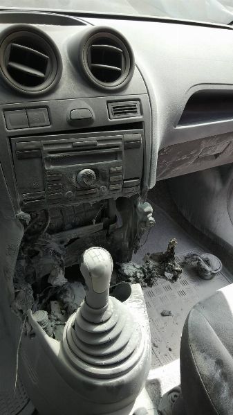 State attenti si è incendiata la box in macchina ho deciso di smettere con ste box [SigarettaElettronicaForum.com]