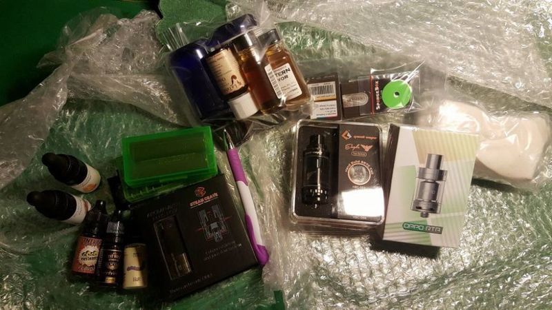 La Scimmiai Ha Presooooo.. [SigarettaElettronicaForum.com]