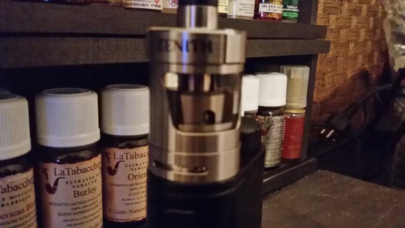 Innokin Zenith MTL Tank Non Rigenerabile by Phil Busardo and Dimitris Agrafiotis Vape [SigarettaElettronicaForum.com]