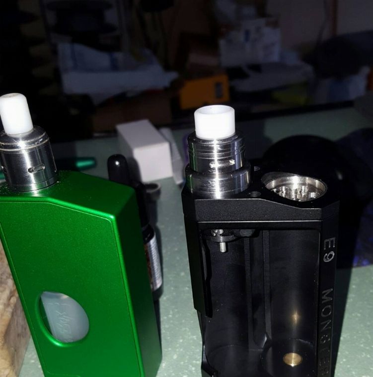 Squonk Mod E Box Bottom Feeder [SigarettaElettronicaForum.com]
