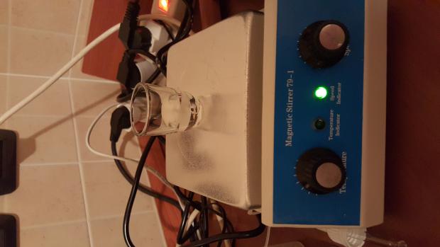 Preparazione dei liquidi con miscelatore magnetico [SigarettaElettronicaForum.com]
