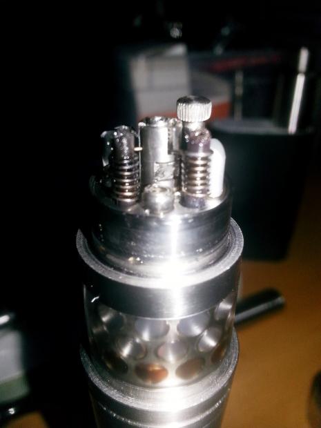 Raccontiamo Come è Andata La Prima Volta Che Abbiamo Provato a Rigenerare Un Genesis [SigarettaElettronicaForum.com]