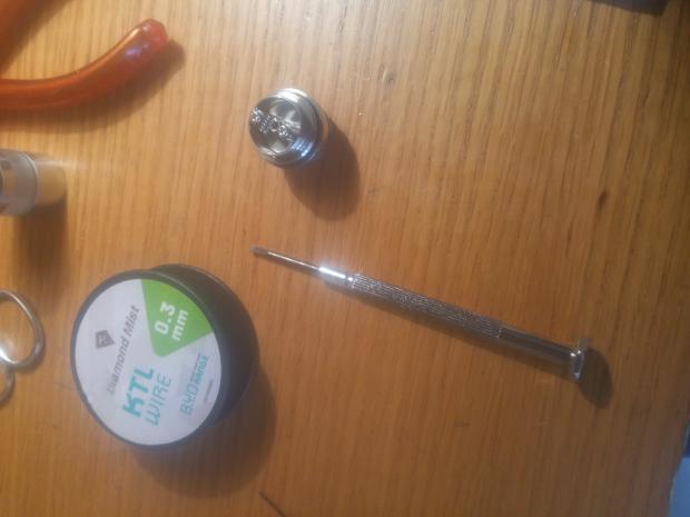 La Mia Prima Rigenerazione Ka-v6, Aroma Ovattato, Foto [SigarettaElettronicaForum.com]