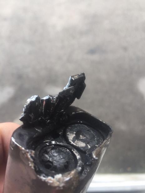 Esplode La Sigaretta Elettronica: Ha Gravi Ustioni E Perde 7 Denti [SigarettaElettronicaForum.com]
