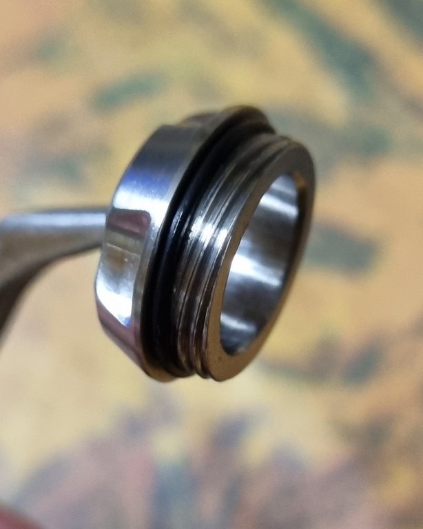 By Ka V8, Differenza Tra Originale E Clone [SigarettaElettronicaForum.com]