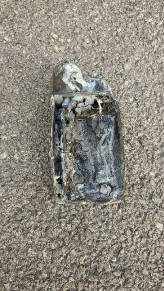 State attenti si è incendiata la box in macchina ho deciso di smettere con ste box [SigarettaElettronicaForum.com]