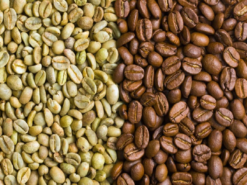 4248263-caffe-verde-vs-nero.jpg