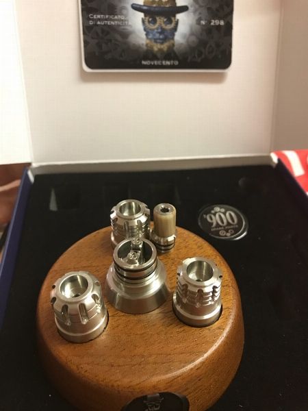 The Vaping Gentlemen Club - 900 [SigarettaElettronicaForum.com]
