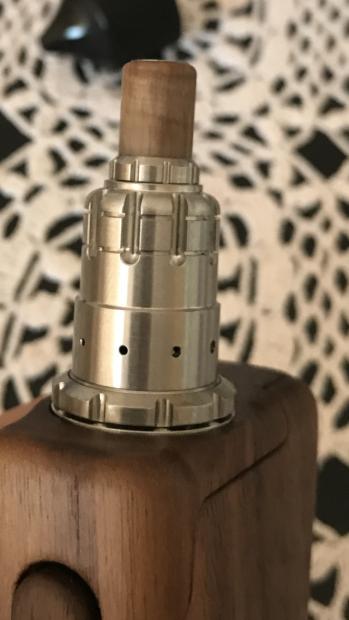 The Vaping Gentlemen Club - 900 [SigarettaElettronicaForum.com]
