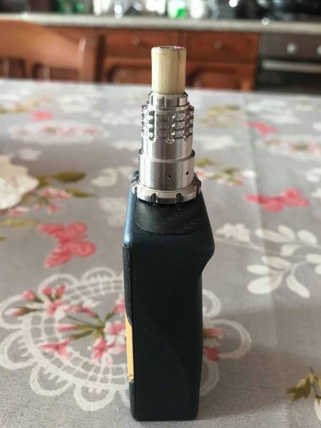 Aromi Vaping Gentleman e atom bf 900 [SigarettaElettronicaForum.com]