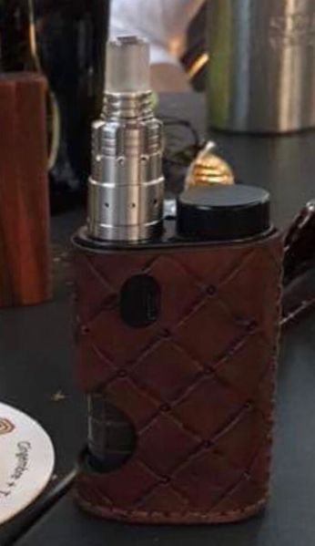 Aromi Vaping Gentleman e atom bf 900 [SigarettaElettronicaForum.com]