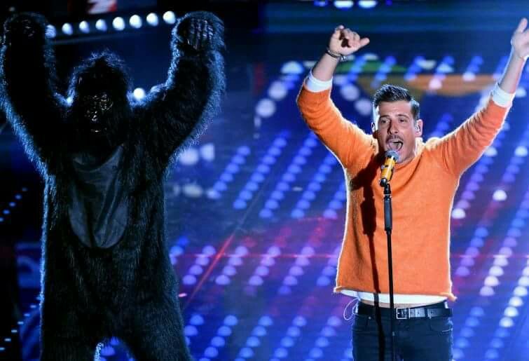 Ma anche Gabbani svapa? [SigarettaElettronicaForum.com]
