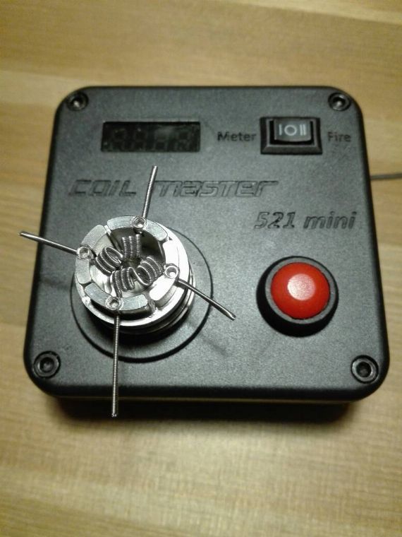 La Scimmiai Ha Presooooo.. [SigarettaElettronicaForum.com]