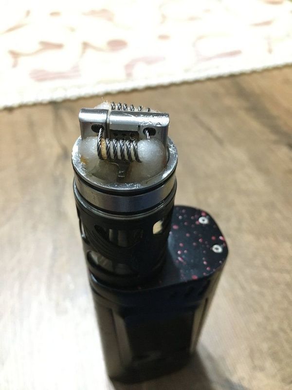 Problema Aroma Atom Brunhilde [SigarettaElettronicaForum.com]