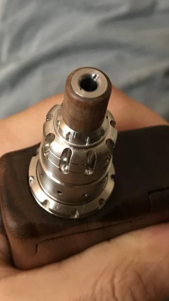 The Vaping Gentlemen Club - 900 [SigarettaElettronicaForum.com]