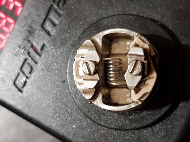 I Test Di SEF: Svapiamo Con La Garza Idrofila [SigarettaElettronicaForum.com]