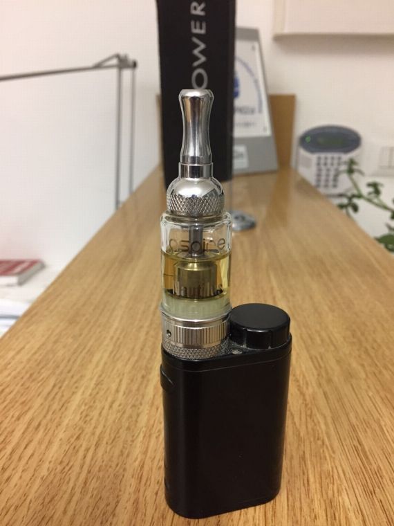 Aroma Malibu Lord Hero cambia colore !? [SigarettaElettronicaForum.com]