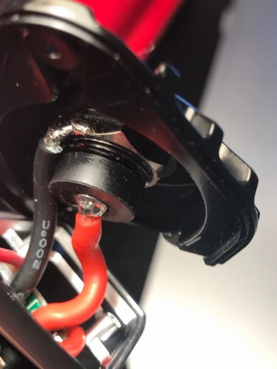 Think vape Finder DNA 250 puzza di bruciato [SigarettaElettronicaForum.com]