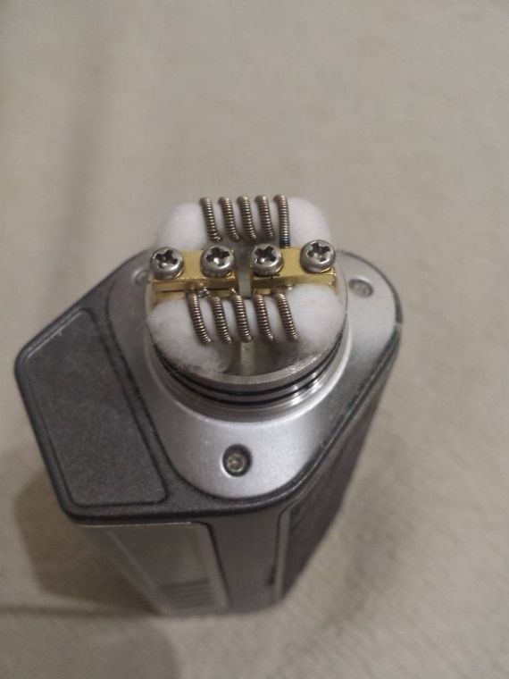 GeekVape GBOX BF 200W Kit [SigarettaElettronicaForum.com]