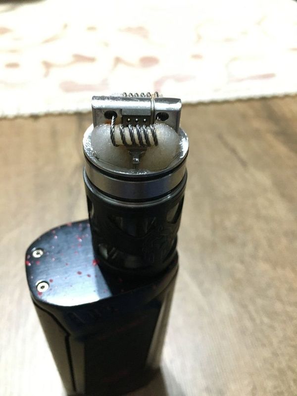 Problema Aroma Atom Brunhilde [SigarettaElettronicaForum.com]