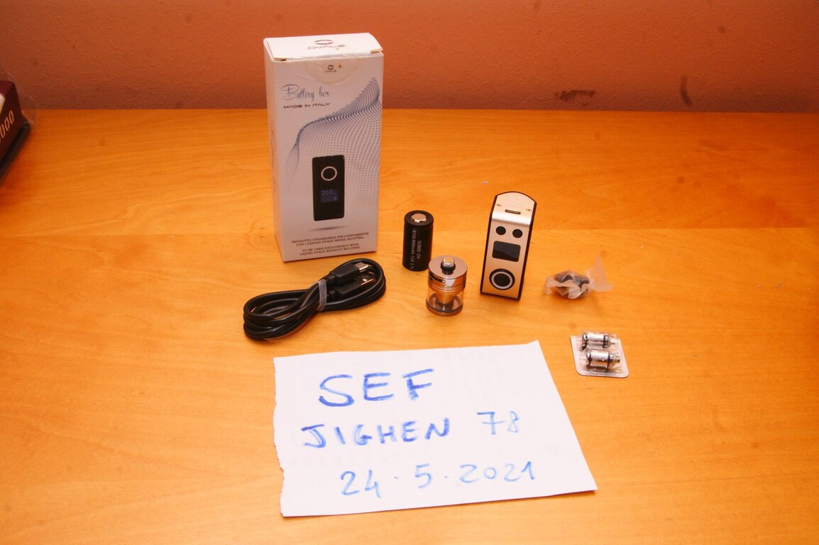 Kit Battery Box 800 MAh OVALE Nuovo (Novara) [SigarettaElettronicaForum.com]