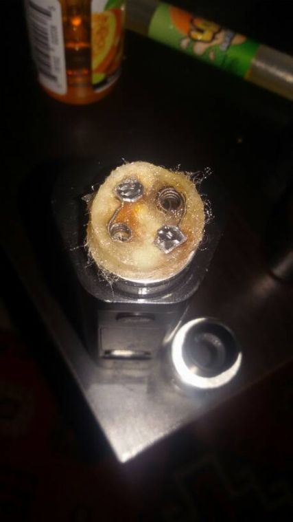 Scimmia fuori controllo....aiuto. [SigarettaElettronicaForum.com]