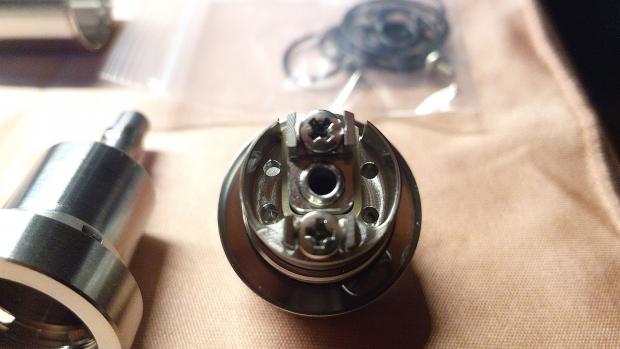 Il Mio Primo Atom Rigenerabile... Ma Non Posso Rigenerarlo ! [SigarettaElettronicaForum.com]