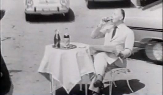 Contro il logorio della vita moderna! (Amaro Cynar ed Ernesto Calindri - Carosello 1960s-70s).jpg