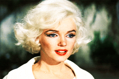 db15d03bd345094316d435f9ffa27f60.gif