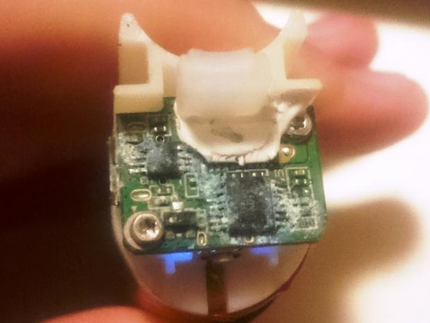 IStick Basic Caduta Nel Lavandino Mentre Scorreva L'acqua... :( [SigarettaElettronicaForum.com]