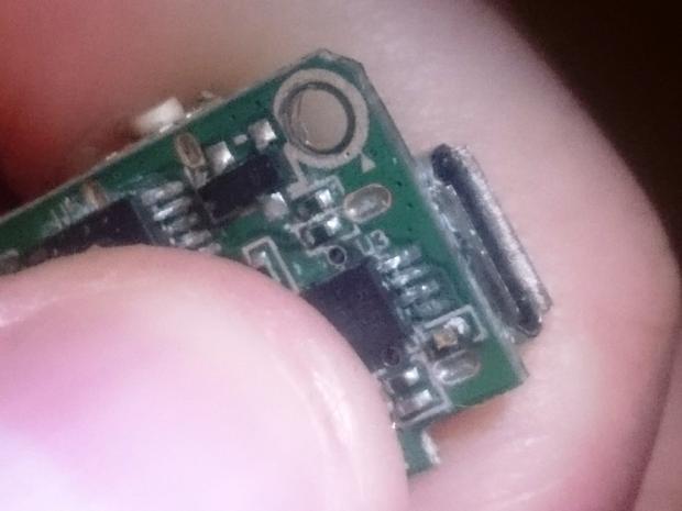 IStick Basic Caduta Nel Lavandino Mentre Scorreva L'acqua... :( [SigarettaElettronicaForum.com]