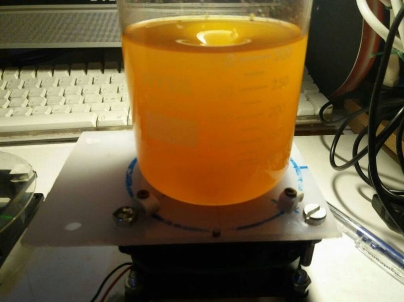 Agitatore Magnetico E Contenitori Idonei [SigarettaElettronicaForum.com]