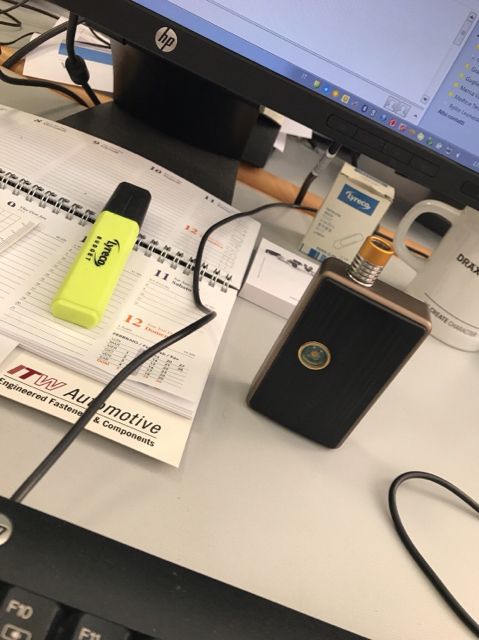 La Scimmiai Ha Presooooo.. [SigarettaElettronicaForum.com]