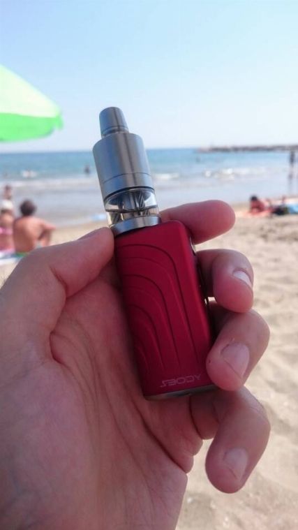 Svapo al mare - cosa portarsi dietro? [SigarettaElettronicaForum.com]
