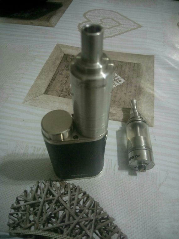 Hurricane Styled RTA Rebuildable Tank Atomizer [SigarettaElettronicaForum.com]