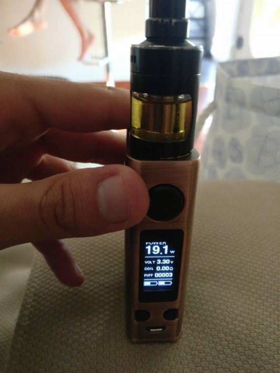Joyetech Evic Primo 200w: Impressioni! [SigarettaElettronicaForum.com]
