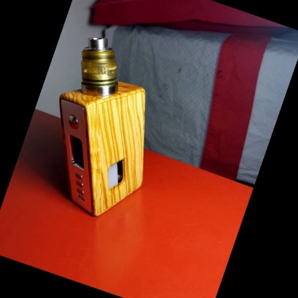 Prima Box Mod Bottom Feeder In Legno Con DNA 75 [SigarettaElettronicaForum.com]
