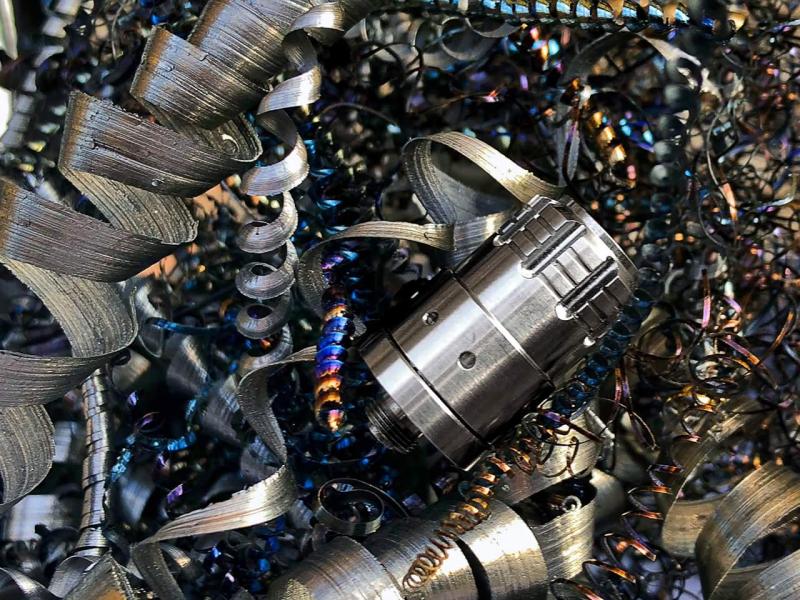 Aromi Vaping Gentleman e atom bf 900 [SigarettaElettronicaForum.com]