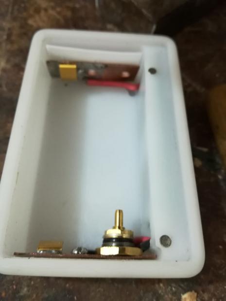 Box in Delrin [SigarettaElettronicaForum.com]