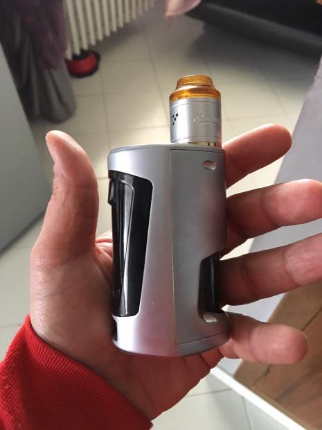 GeekVape GBOX BF 200W Kit [SigarettaElettronicaForum.com]
