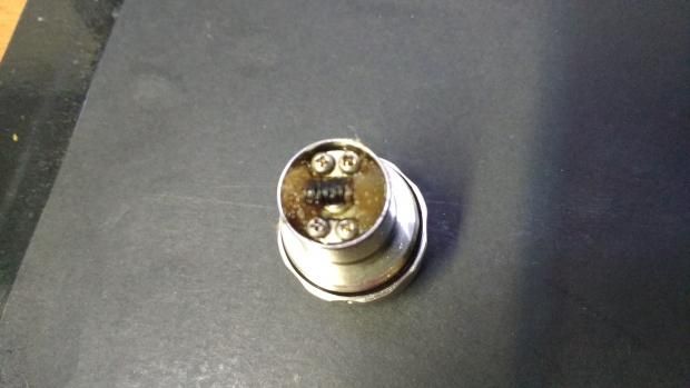Aiuto Dubbio Cotone Brucia in Modo Anomalo [SigarettaElettronicaForum.com]