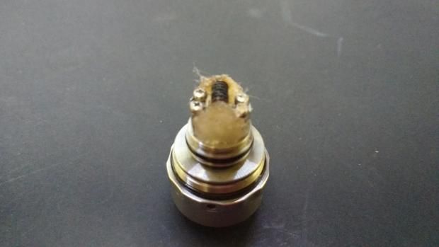 Aiuto Dubbio Cotone Brucia in Modo Anomalo [SigarettaElettronicaForum.com]