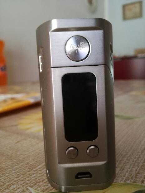 La Scimmiai Ha Presooooo.. [SigarettaElettronicaForum.com]