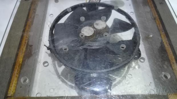 Come Costruire un Agitatore Magnetico [SigarettaElettronicaForum.com]