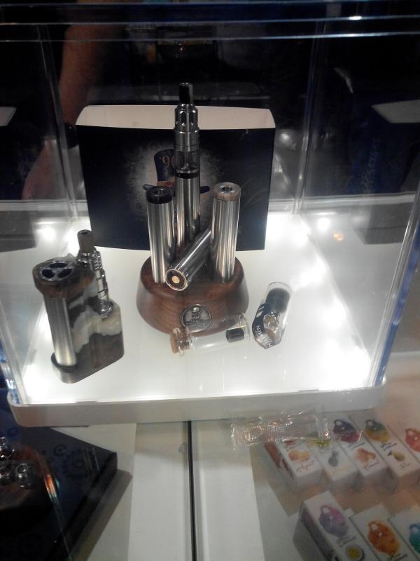 The Vaping Gentlemen Club - 900 [SigarettaElettronicaForum.com]