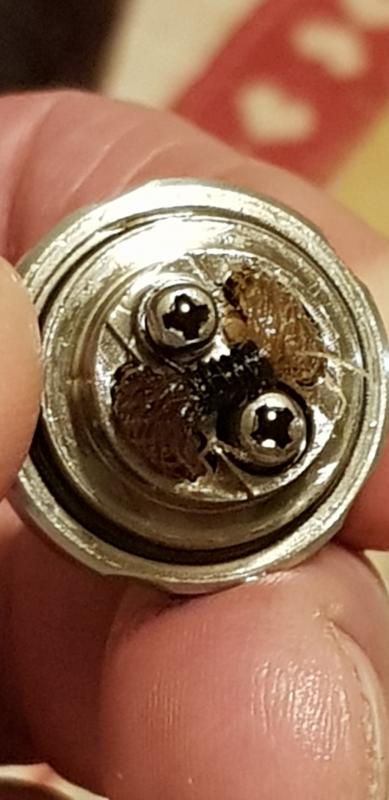 I Test Di SEF: Svapiamo Con La Garza Idrofila [SigarettaElettronicaForum.com]