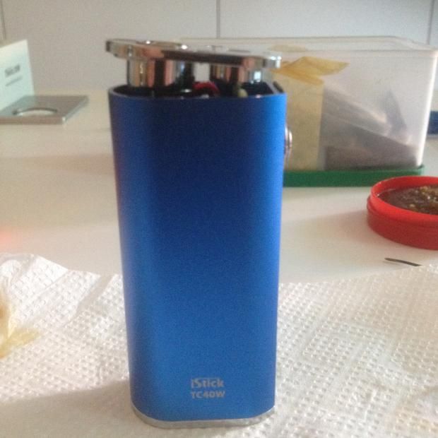 Sostituzione batteria interna istick 30w [SigarettaElettronicaForum.com]