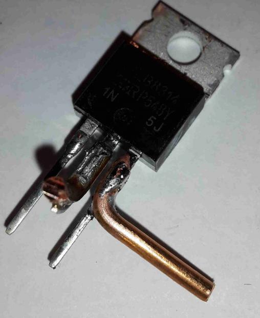 [DIY] UN CIRCUITO PER ESEGUIRE LE PROVE DI SCARICA DELLE CELLE LILON [SigarettaElettronicaForum.com]