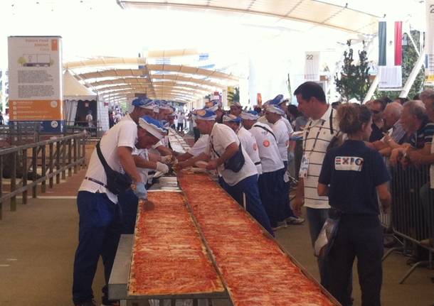 pizza-expo-462388.610x431.jpg