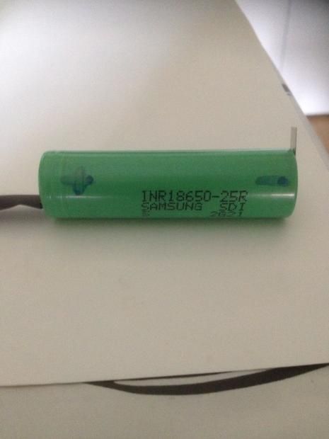 Sostituzione batteria interna istick 30w [SigarettaElettronicaForum.com]